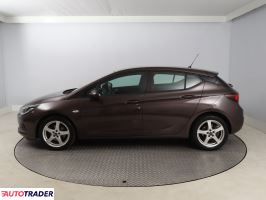 Opel Astra 2016 1.6 108 KM