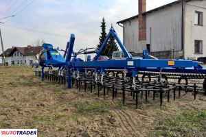 Kinstal Brona polowa ciężka hydraulicznie składana Kinstal Brona polowa ciężka hydraulicznie składana