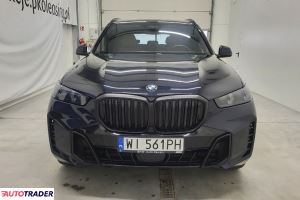 BMW X5 2024 3.0 340 KM