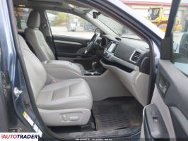 Toyota Highlander 2019 3