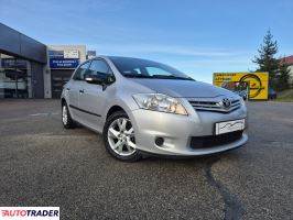 Toyota Auris 2011 1.6 132 KM