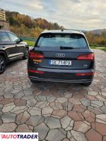 Audi Q5 2018 2.0 190 KM
