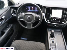 Volvo V60 2023 2.0 160 KM
