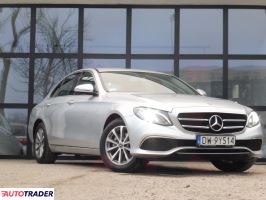 Mercedes E-klasa 2018 2.0 195 KM Mercedes E-klasa 2018 2.0 195 KM