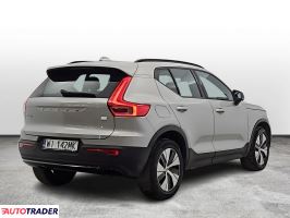 Volvo XC40 2022 1.5 180 KM