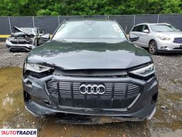 Audi E-tron 2021