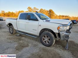 Dodge Ram 2022 6