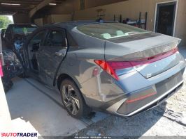Hyundai Elantra 2025 2