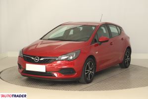 Opel Astra 2019 1.2 128 KM