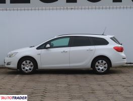 Opel Astra 2011 1.4 99 KM