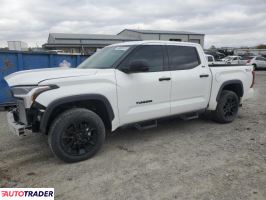 Toyota Tundra - zobacz ofertę