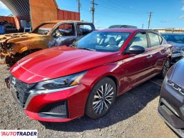 Nissan Altima 2025 2