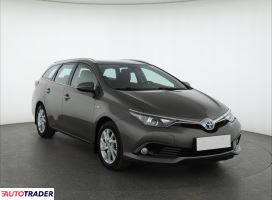 Toyota Auris 2018 1.8 134 KM Toyota Auris 2018 1.8 134 KM