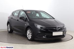 Opel Astra 2021 1.2 143 KM