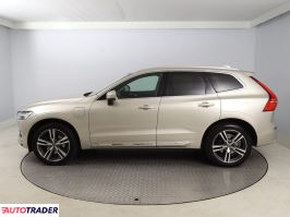 Volvo XC60 2020 2.0 386 KM
