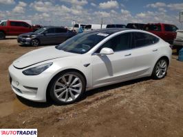 Tesla Model 3 2020 Tesla Model 3 2020