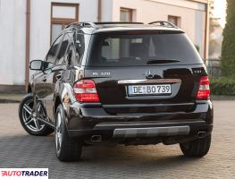 Mercedes M-klasa 2006 3.0 224 KM