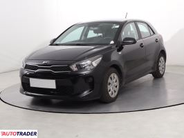Kia Rio 2017 1.2 83 KM Kia Rio 2017 1.2 83 KM