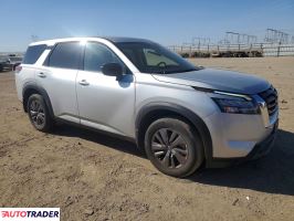 Nissan Pathfinder 2023 3
