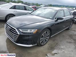 Audi A8 2021 4