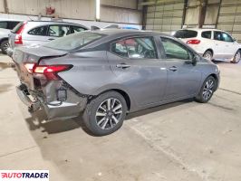 Nissan Versa 2020 1