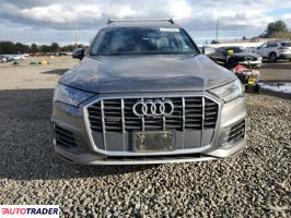 Audi Q7 2021 3