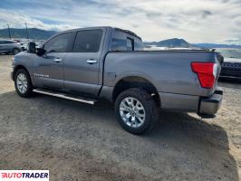 Nissan Titan 2020 5