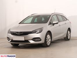 Opel Astra 2020 1.2 128 KM