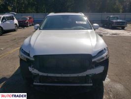 Volvo XC60 2022 2