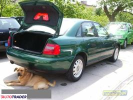 Audi A4 1999 1.6 102 KM