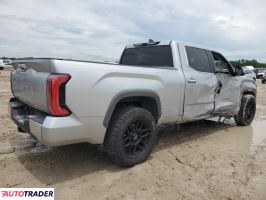 Toyota Tundra 2022 3