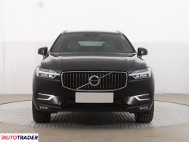 Volvo XC60 2019 2.0 187 KM