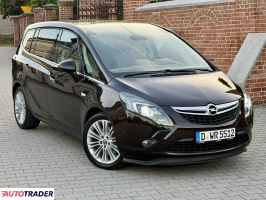 Opel Zafira 2013 2.0 165 KM