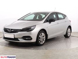 Opel Astra 2021 1.2 143 KM