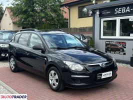 Hyundai i30 2010 1.6 126 KM Hyundai i30 2010 1.6 126 KM