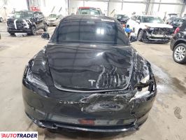 Tesla Model 3 2025