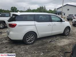 Kia Sedona 2019 3