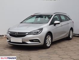 Opel Astra 2017 1.6 108 KM
