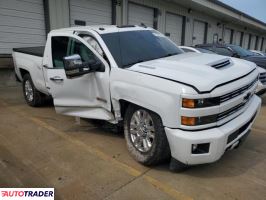 Chevrolet Silverado 2019 6