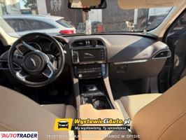 Jaguar F-PACE 2017 2.0 300 KM