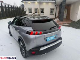 Peugeot 2008 2021 1.2 130 KM