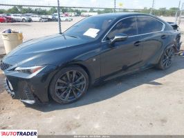 Lexus IS 2024 3