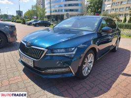 Skoda Superb 2022 2.0 200 KM