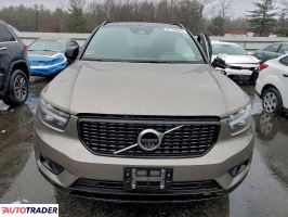 Volvo XC40 2022 2