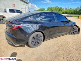Tesla Model 3 2025