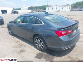 Chevrolet Malibu 2021 1