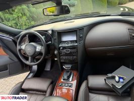 Infiniti FX50 2012 5.0 390 KM