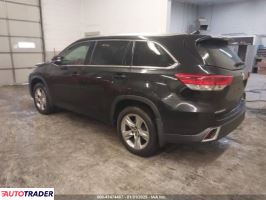 Toyota Highlander 2019 3