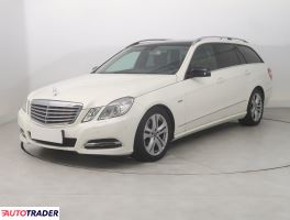 Mercedes E-klasa 2011 2.1 167 KM