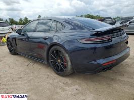 Porsche Panamera 2020 4